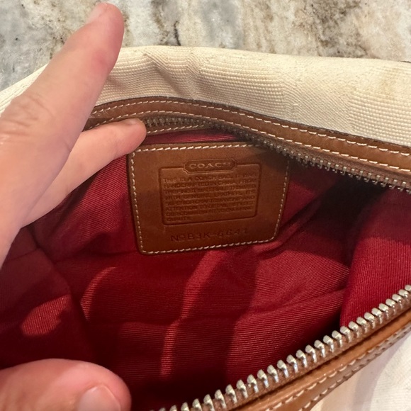 EUC RARE coach signature striped canvas in cream; - Picture 4 of 7